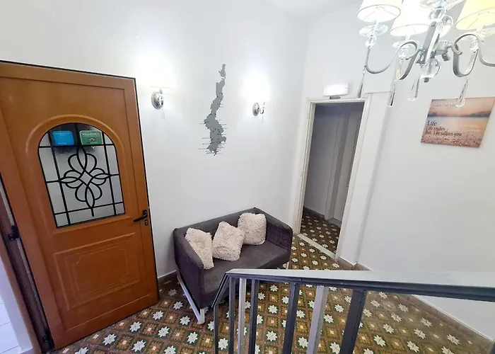 Avra Rooms