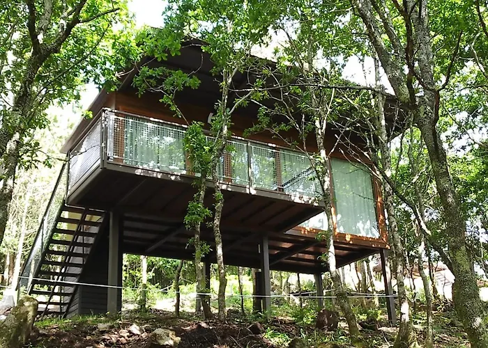 Cabanas Mirador De Ezaro