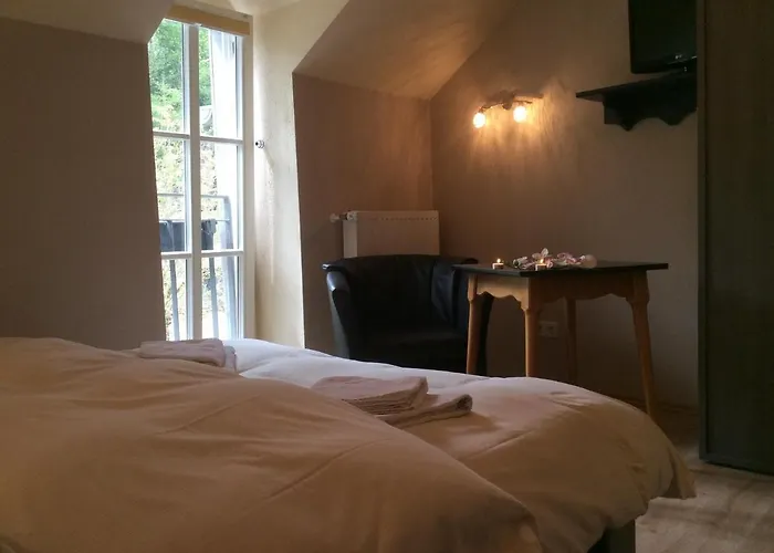 Bed & Breakfast Du Chateau - Breakfast Not Included