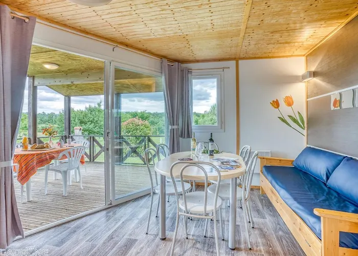 Les Chalets De Dordogne