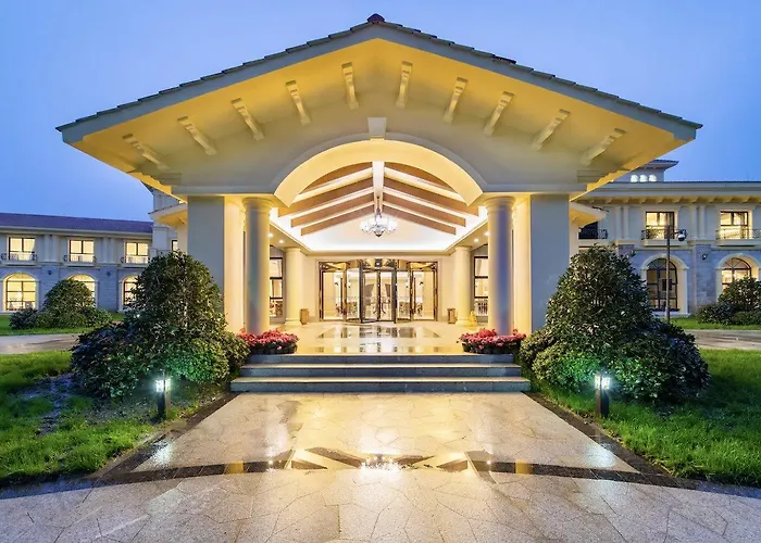 Hojo Forest Resort Yaan