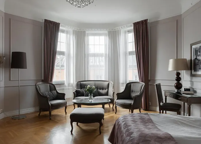 Elite Hotel Savoy