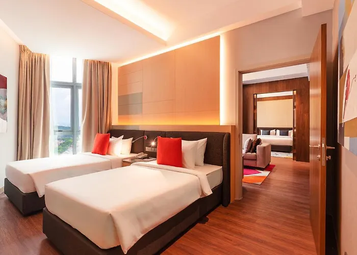 M World Hotel