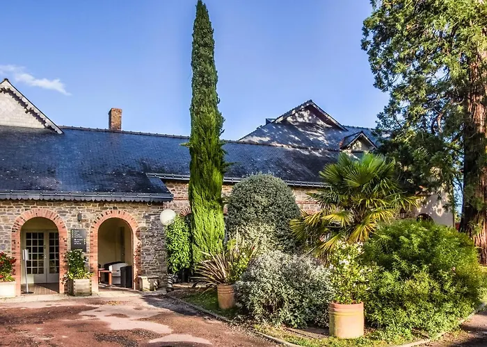 Domaine De La Ferriere