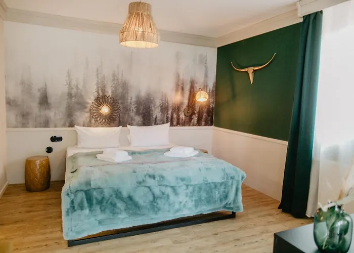 Peak Hotel & Event