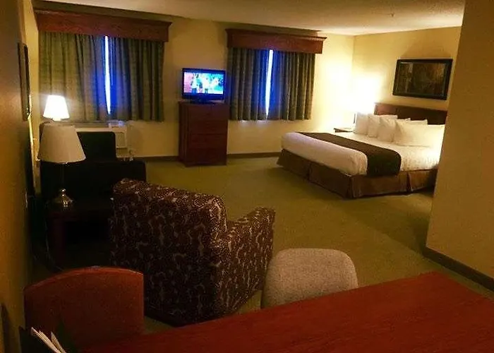 Crossings Inn And Suites