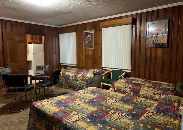 Dewitt Rooms & Cottages