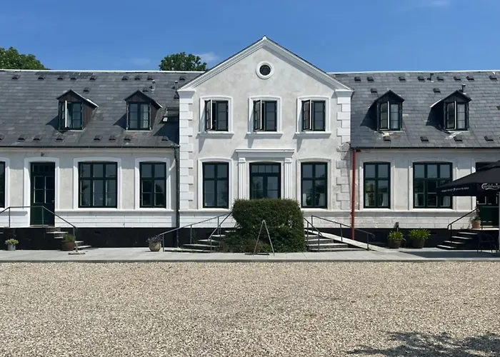 Lynaes Hotel