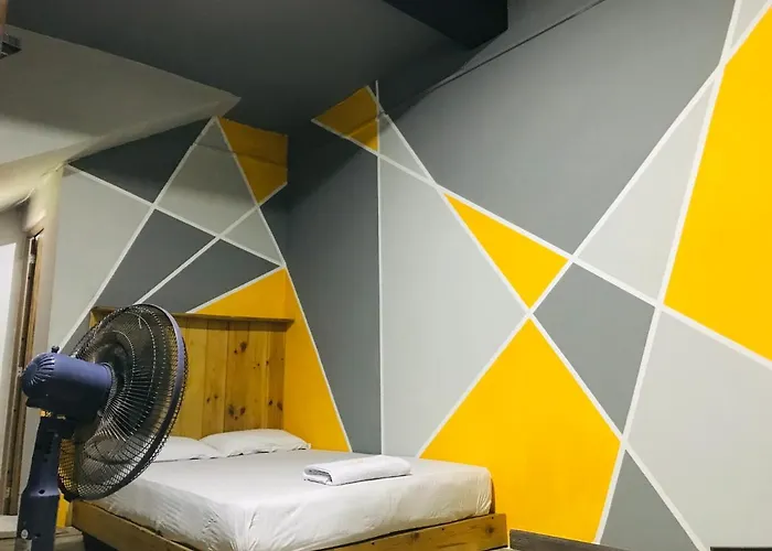 Alina Budget Hotel