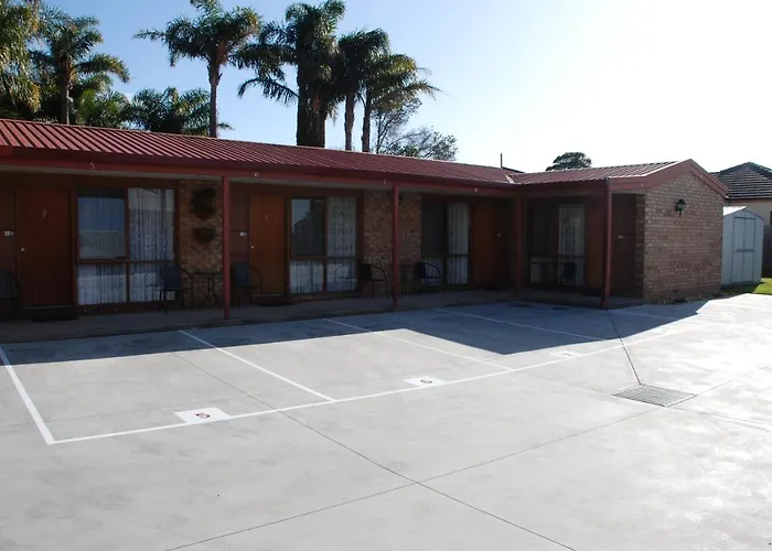 Cunningham Shore Motel
