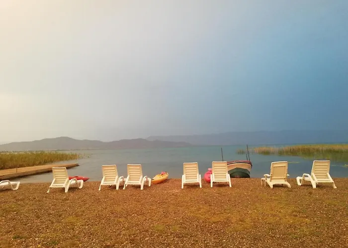 Sunrise Hotel & Camping