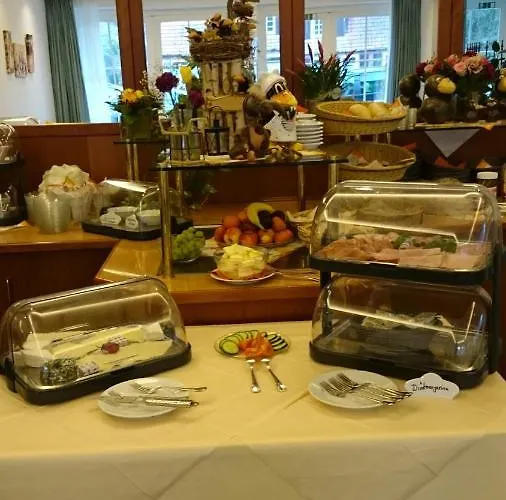 Hotel und Restaurant Rabennest am Schweriner See