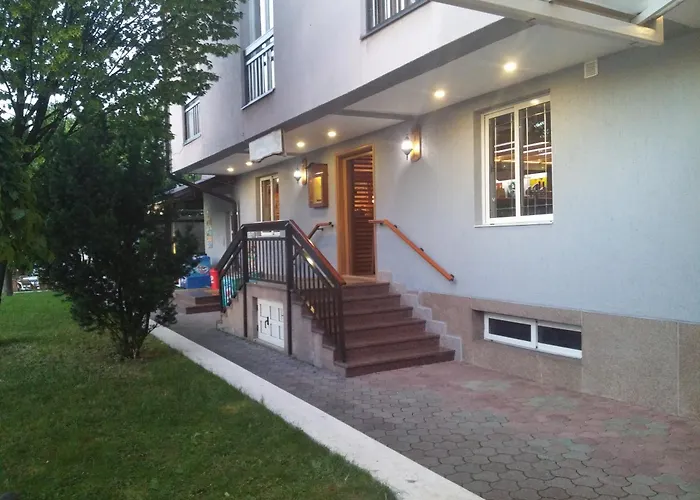 Hotel Delminium