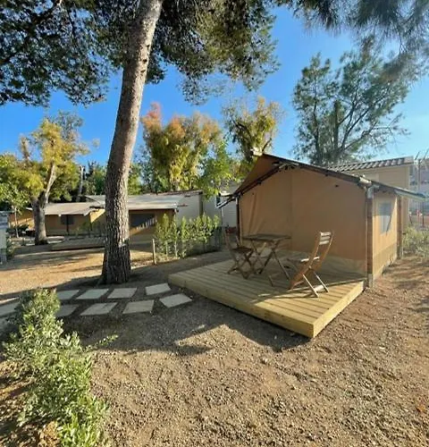 Camping Miramar Playa - Camas Individuales
