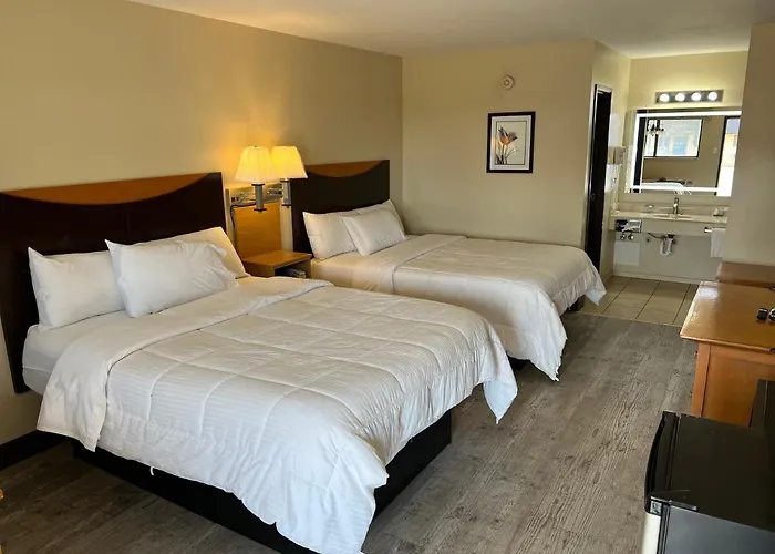 Four Winds Motel & Rv Park