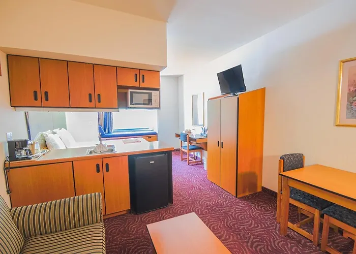 Econo Lodge Inn & Suites Mesquite - Dallas East