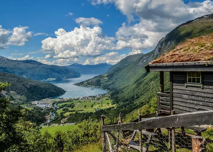 Hotel Loenfjord Loen