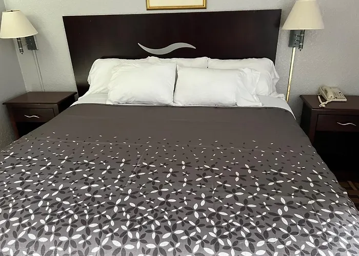 Budget Inn