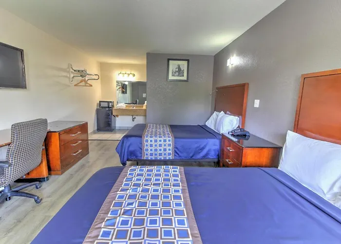 Budget Lodge Churchland