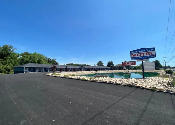 Washington & Lee Motel