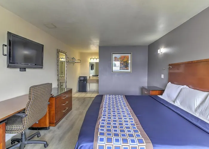 Budget Lodge Churchland
