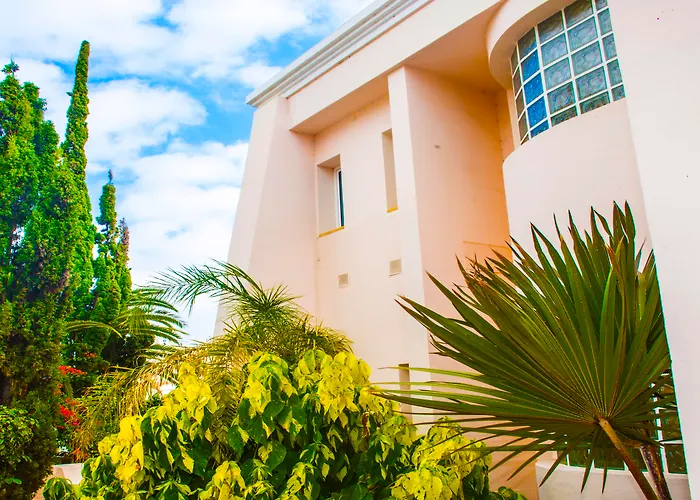 Flamingo Suites Boutique Hotel