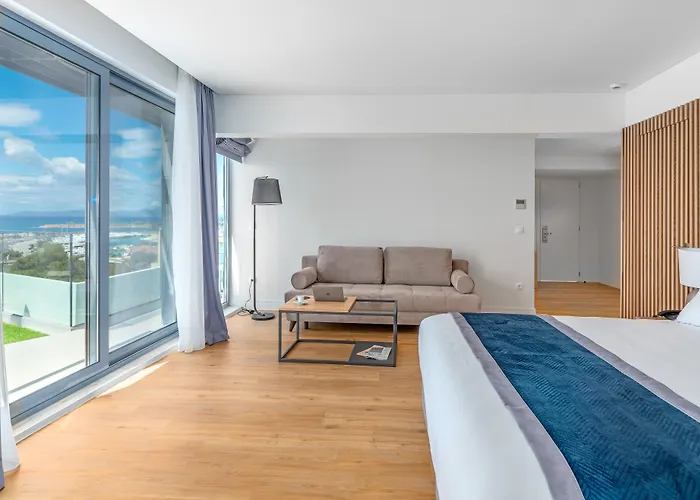 Glyfada Riviera Hotel