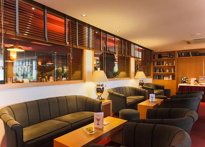 Hotel Forest Hill Meudon Velizy
