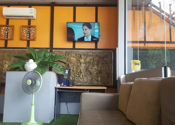 First And Frang Hotel - Koh Phangan