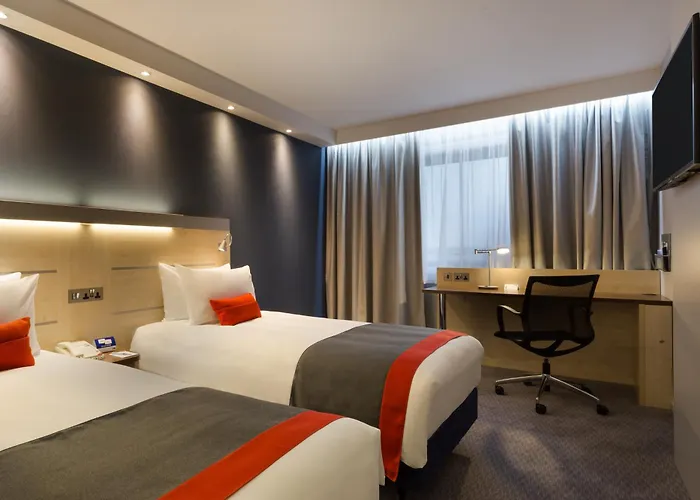 Holiday Inn Express London - Watford Junction By Ihg
