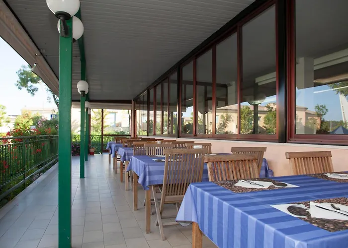 Ute Hotel