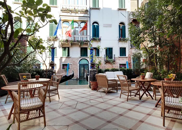 Hotel Dona Palace