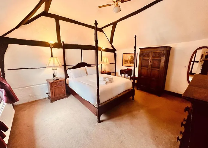 George & Dragon Hotel