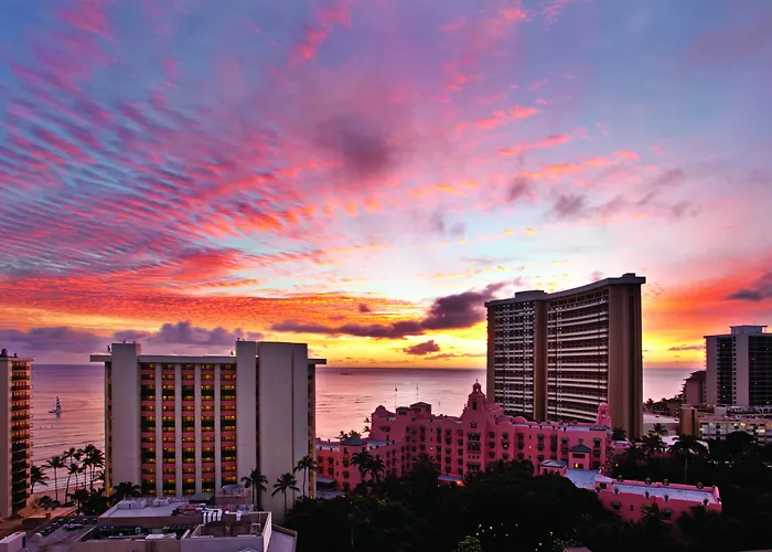Outrigger Waikiki Beachcomber Hotel