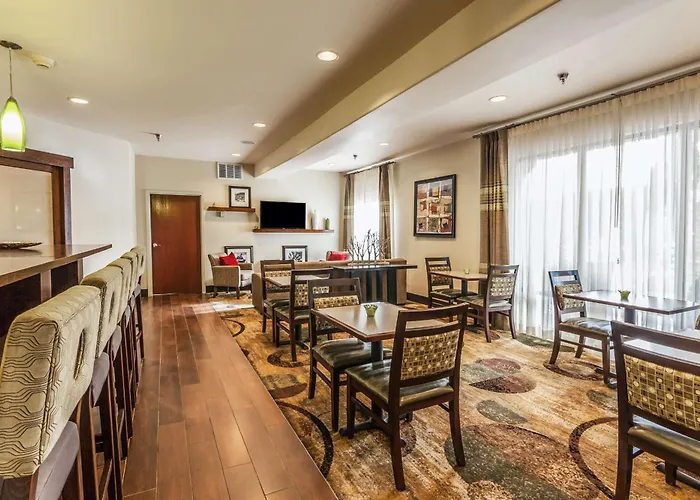 Hampton Inn Colorado Springs-Airport