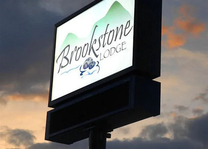 Brookstone Lodge Near Biltmore Village, An Ascend Collection Hotel