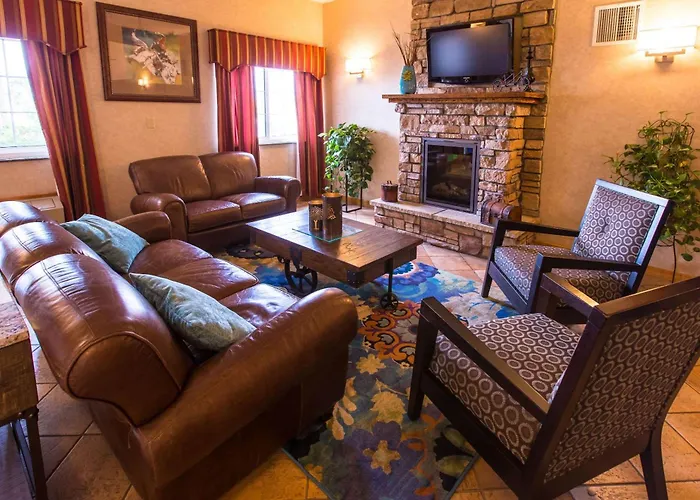 Quality Inn & Suites University