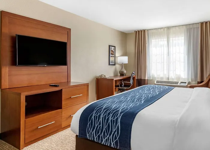 Comfort Inn & Suites Texas Hill Country