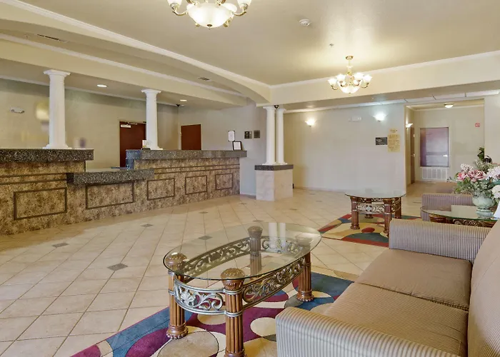 Best Western Quanah Inn & Suites