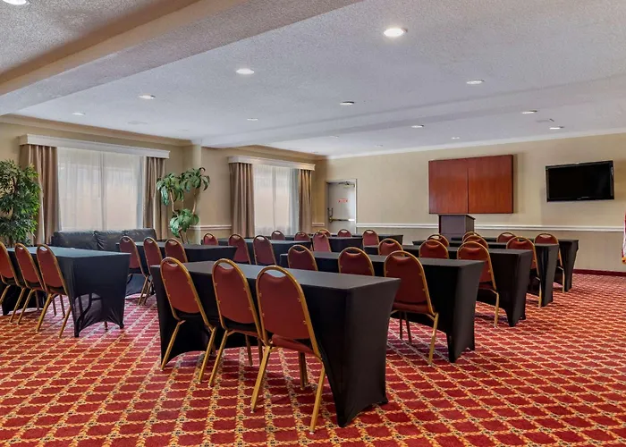 Comfort Inn & Suites Texas Hill Country