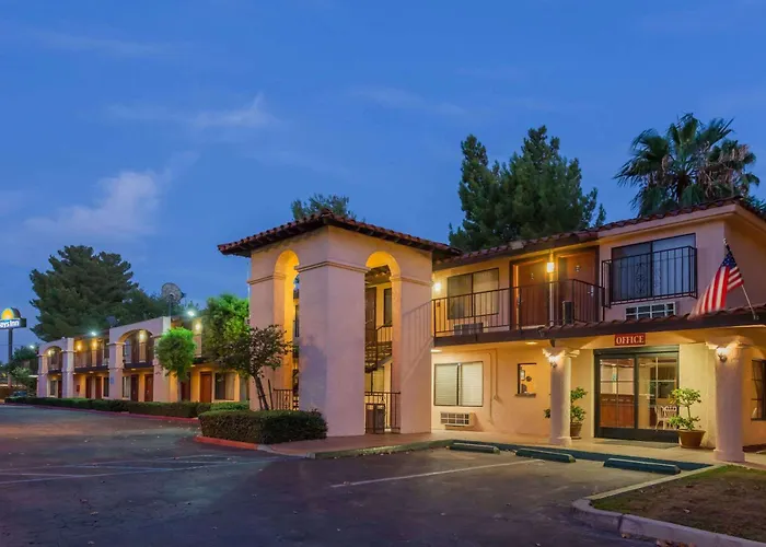 Hospitality Inn