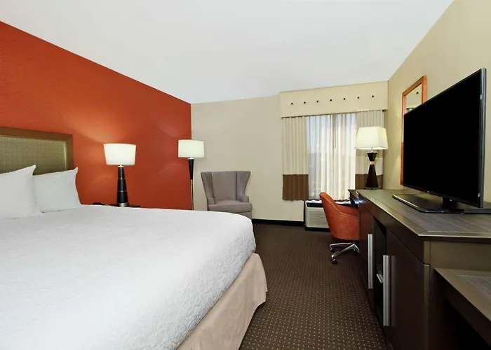 Hampton Inn Columbus-International Airport