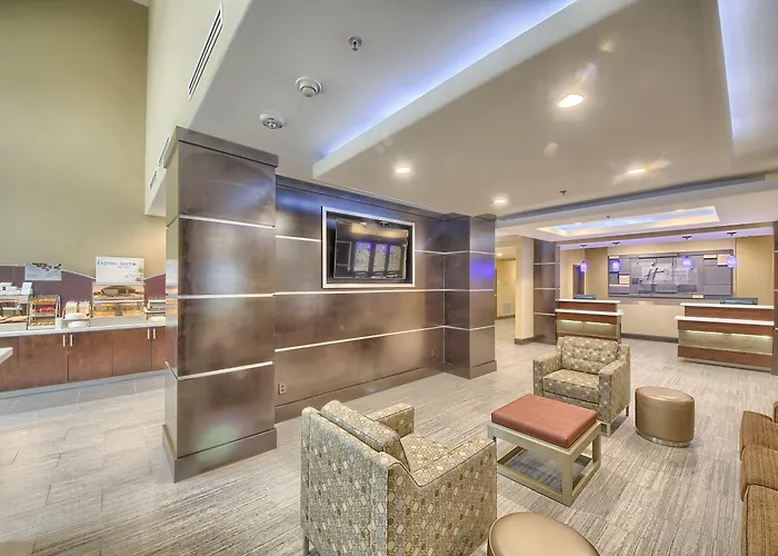 Holiday Inn Express Carrizo Springs