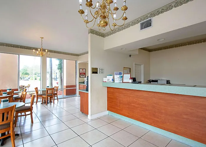 Ramada Limited Clearwater Hotel And Suites