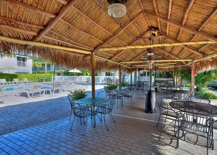Naples Garden Inn