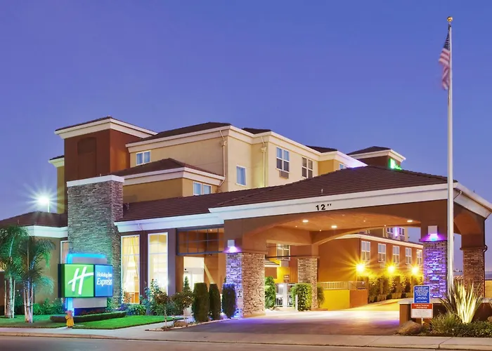 Holiday Inn Express- West Sacramento By Ihg