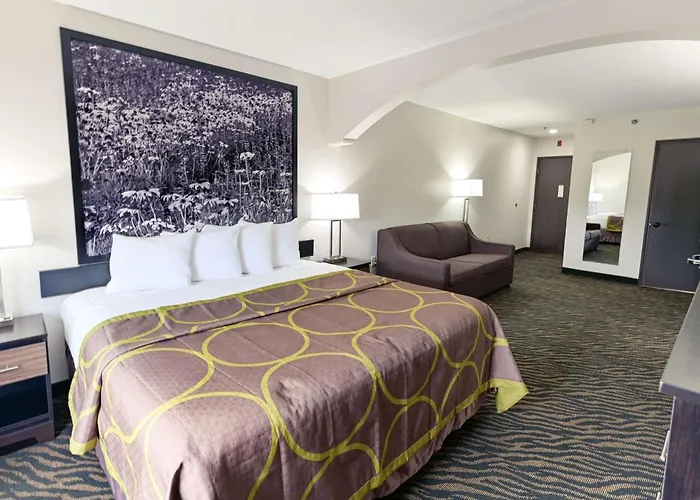 Super 8 By Wyndham High Point/Greensboro