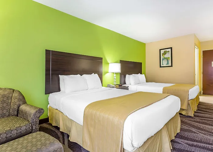 Quality Inn Warsaw I-40