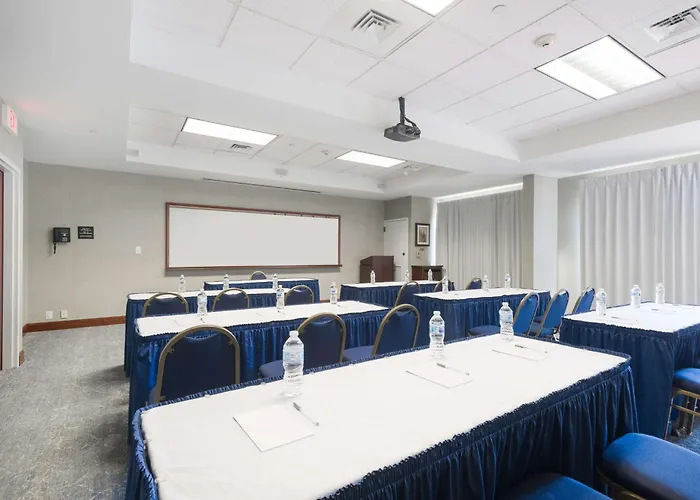 Hampton Inn Mount Airy