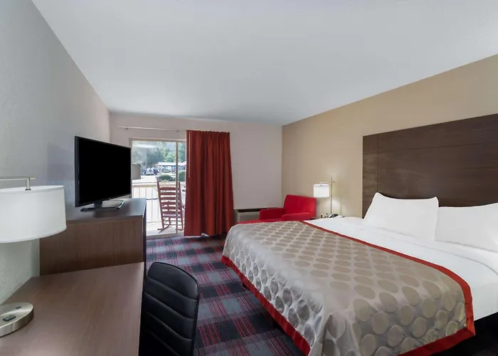 Ramada By Wyndham Maggie Valley